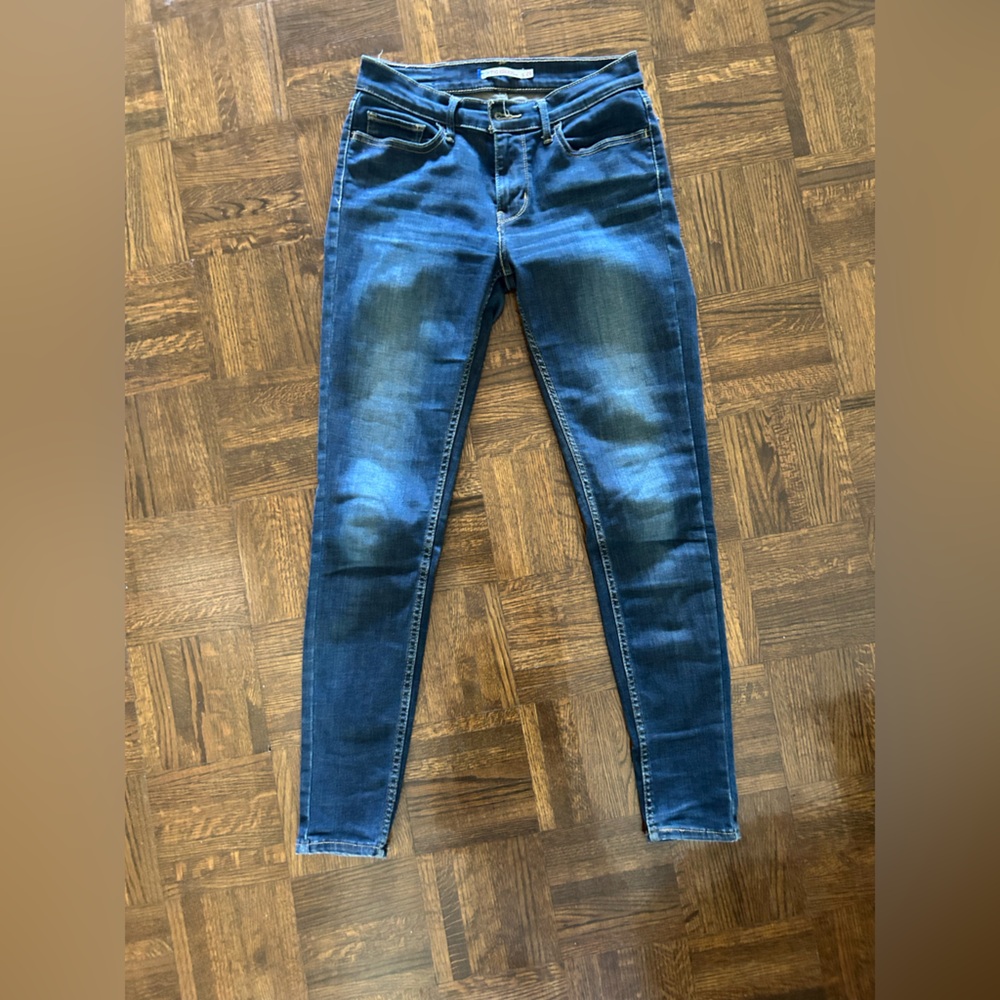 Levi’s super skinny 710 jeans size 29